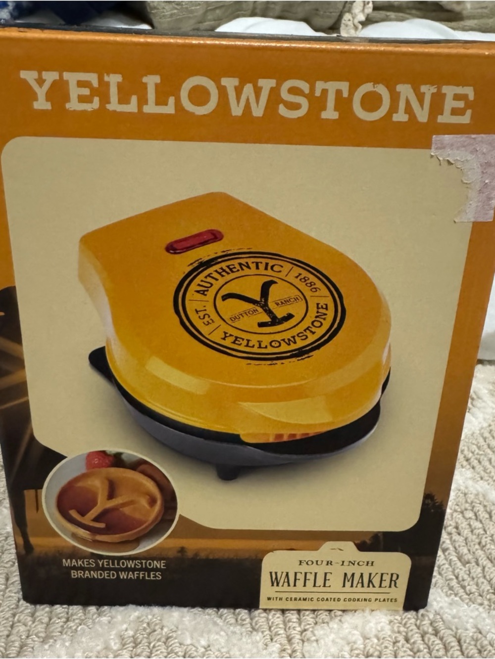 Yellowstone 4-Inch Mini Waffle Maker